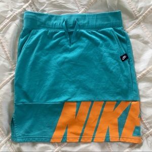 Nike Air Logo Print Skirt